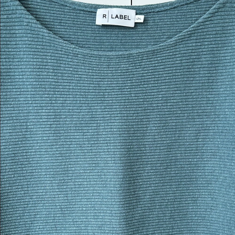 Reset R Label Ribbed Sweater - Picture 3 of 9